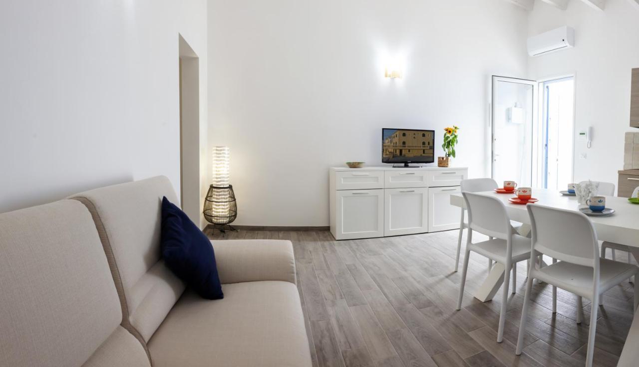L'Ancora Holidays Punta Secca Dış mekan fotoğraf